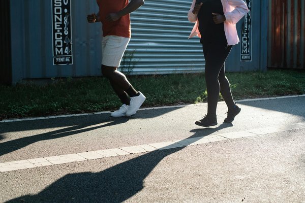 Gingivite expliquée : signaux à reconnaître et options de soin